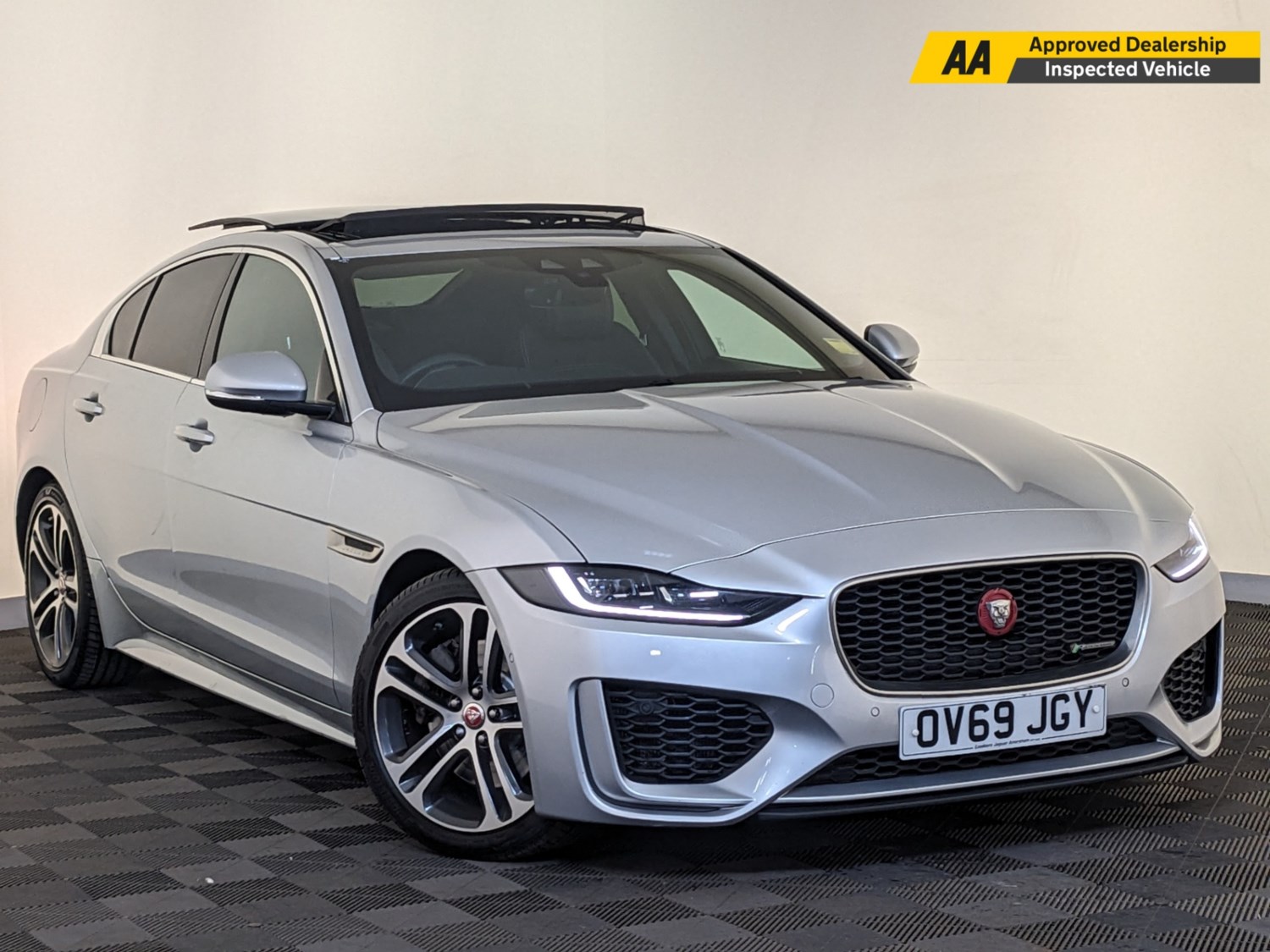 Jaguar XE Listing Image