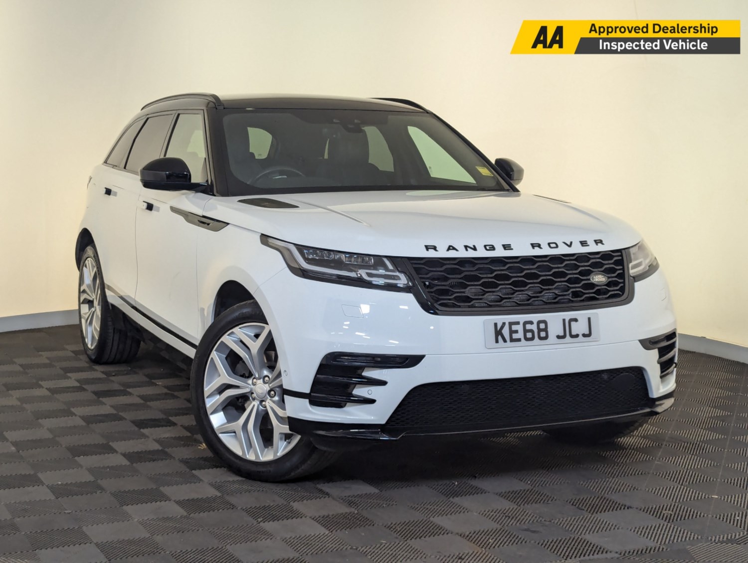 Land Rover Range Rover Velar Listing Image