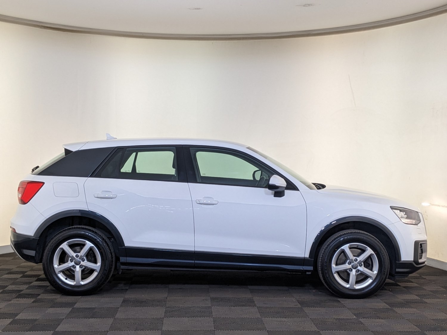 Audi Q2 Listing Image