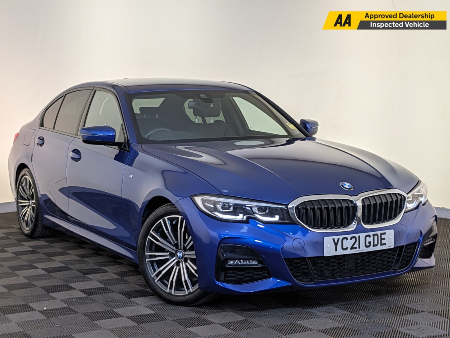 BMW 3 Series Listing Image