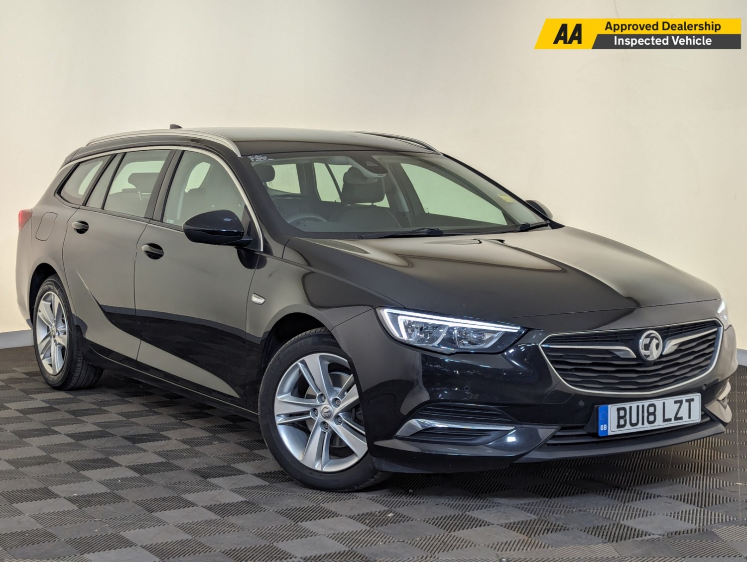 Vauxhall Insignia Listing Image