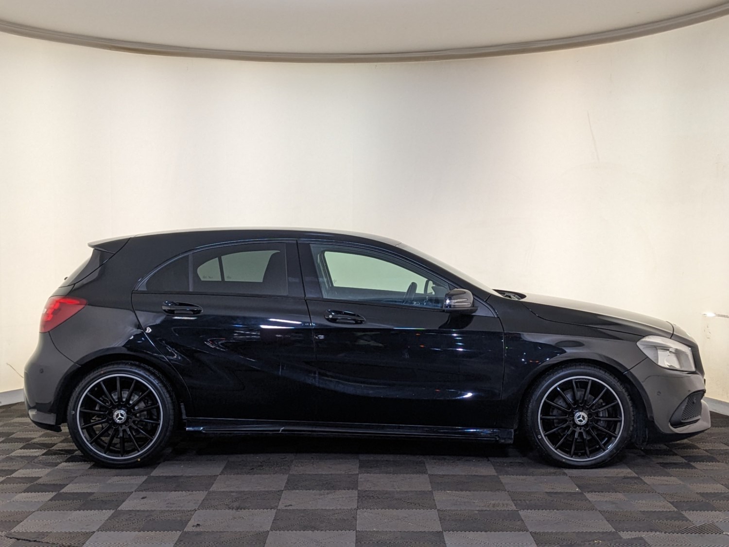 Mercedes-Benz A-Class Listing Image