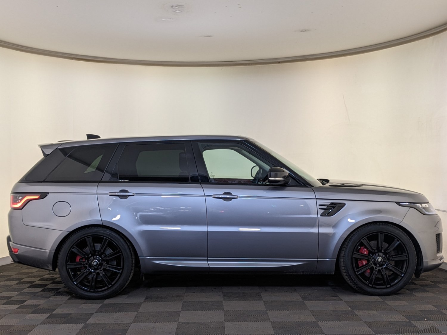 Land Rover Range Rover Sport Listing Image