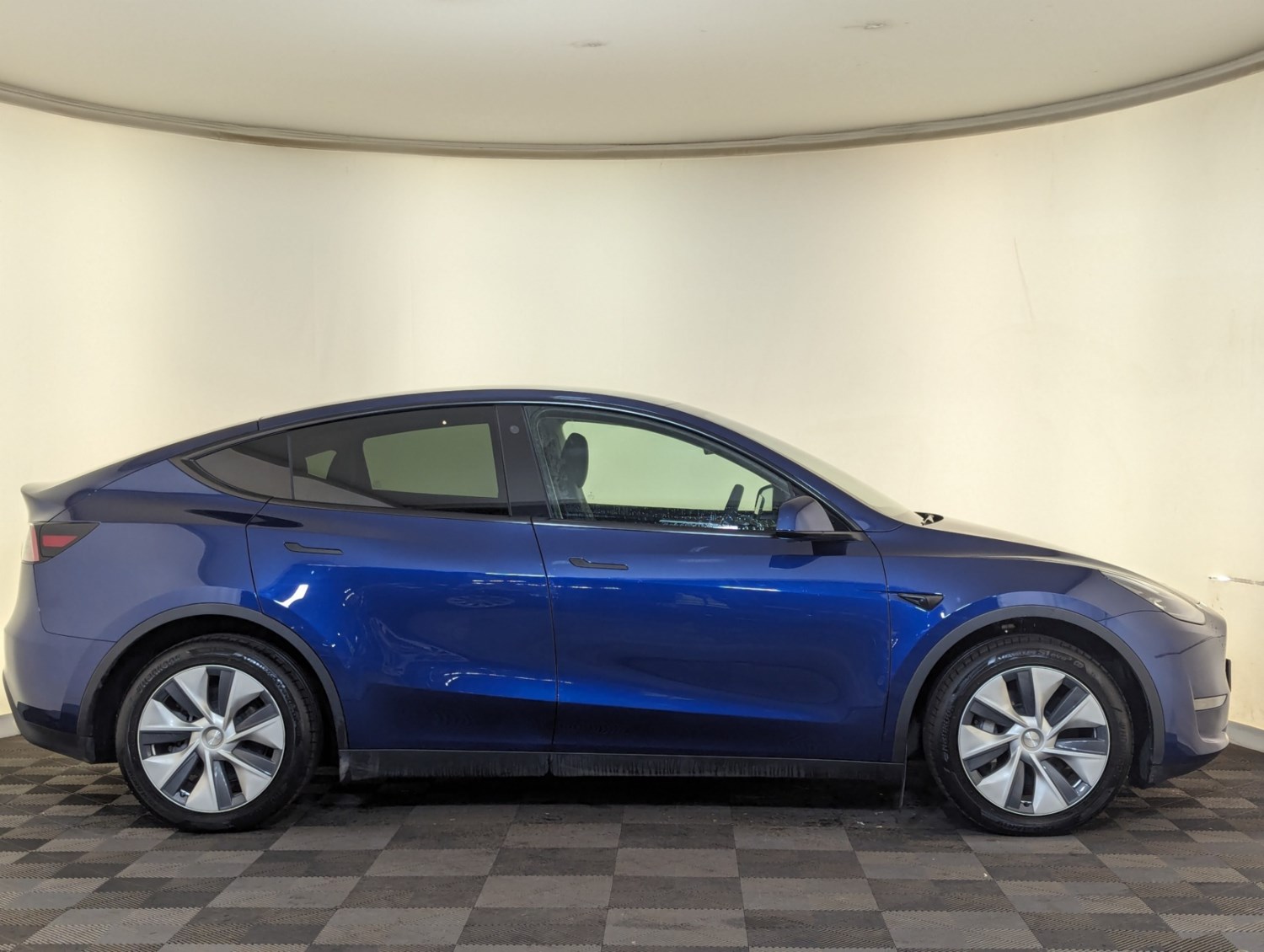 Tesla Model Y Listing Image