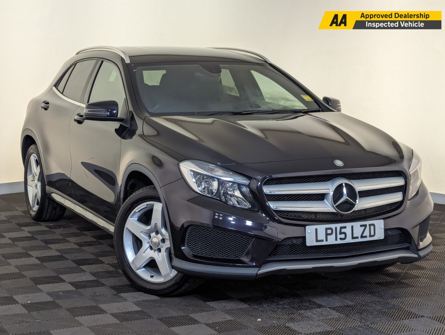 Mercedes-Benz GLA Listing Image