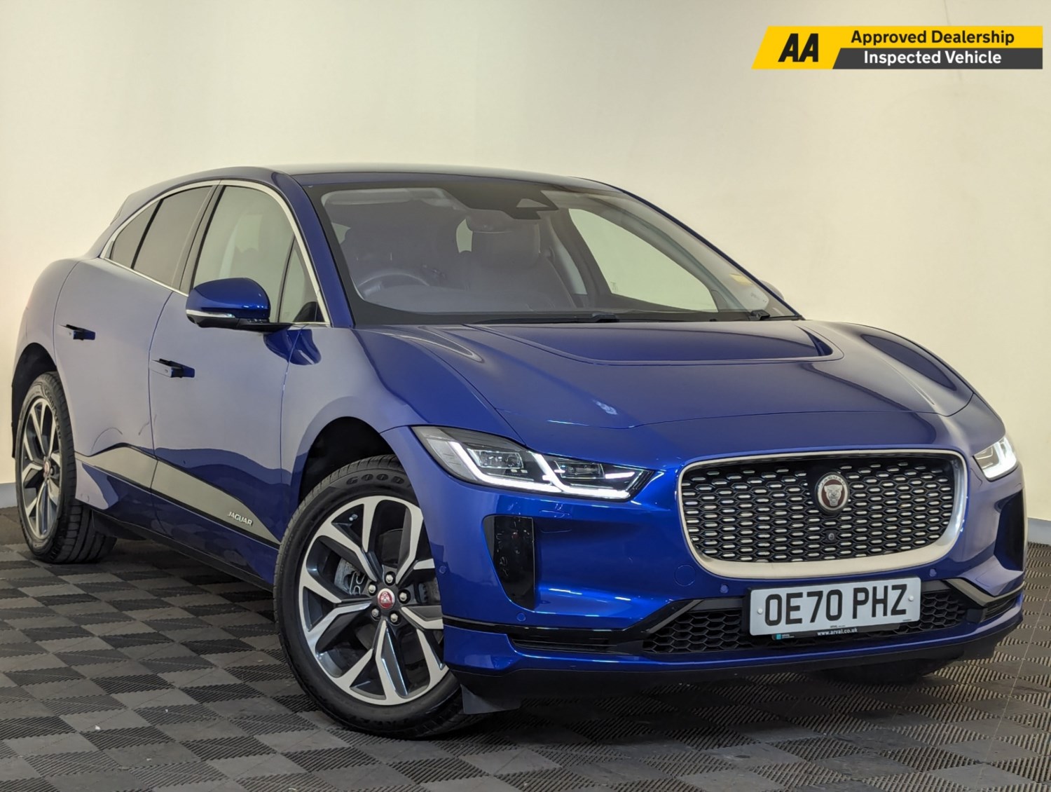 Jaguar I-PACE Listing Image