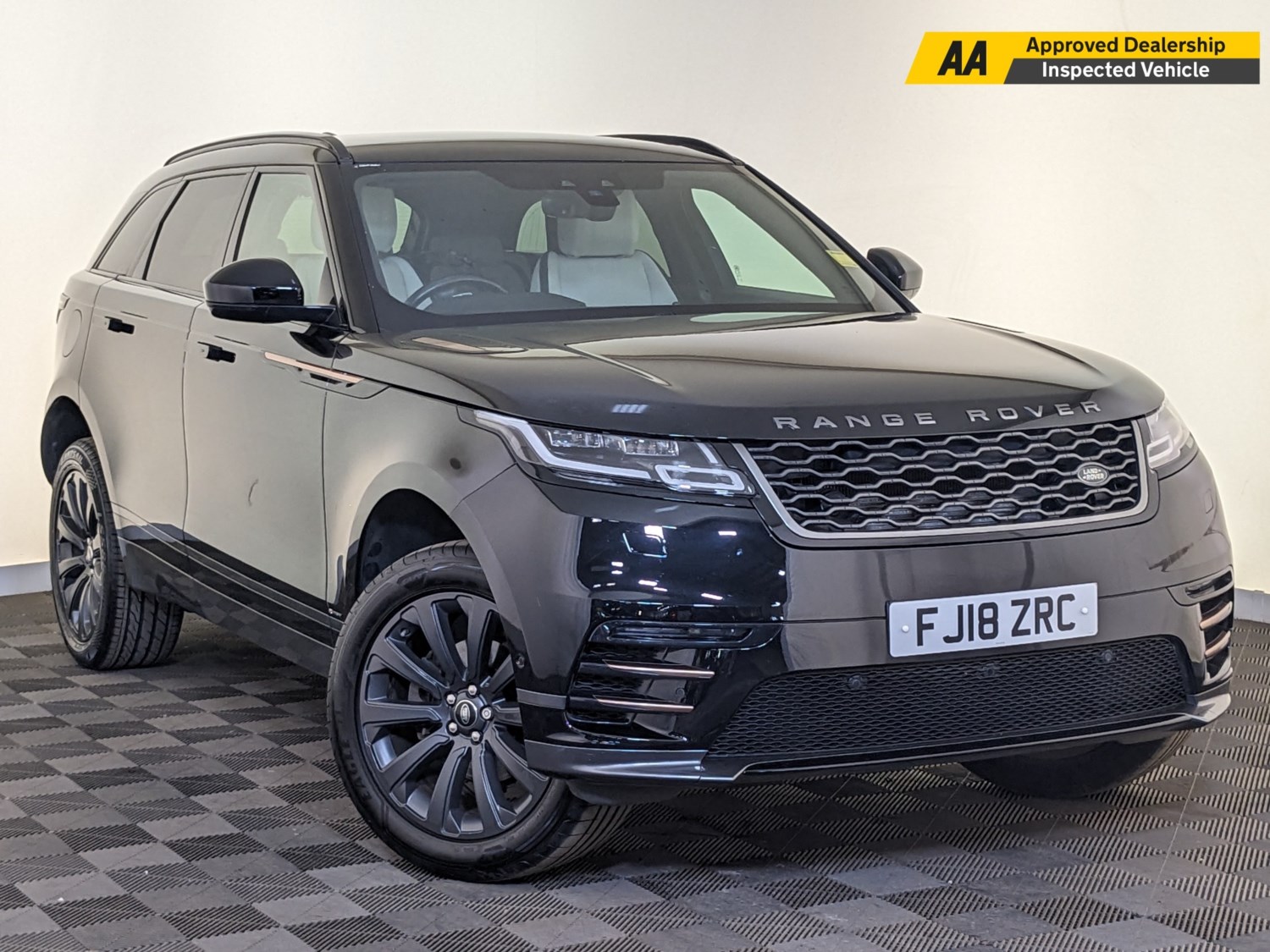 Land Rover Range Rover Velar Listing Image