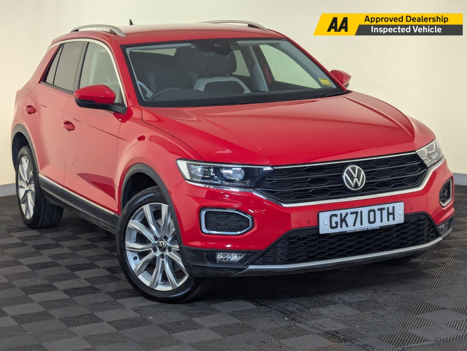 Volkswagen T-Roc Listing Image