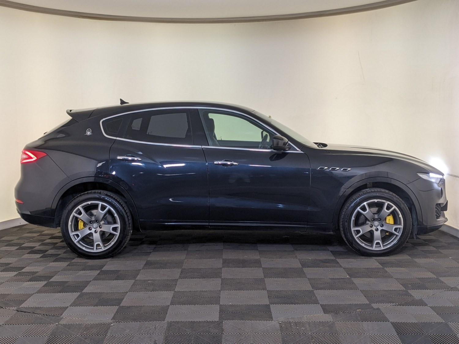 Maserati Levante Listing Image