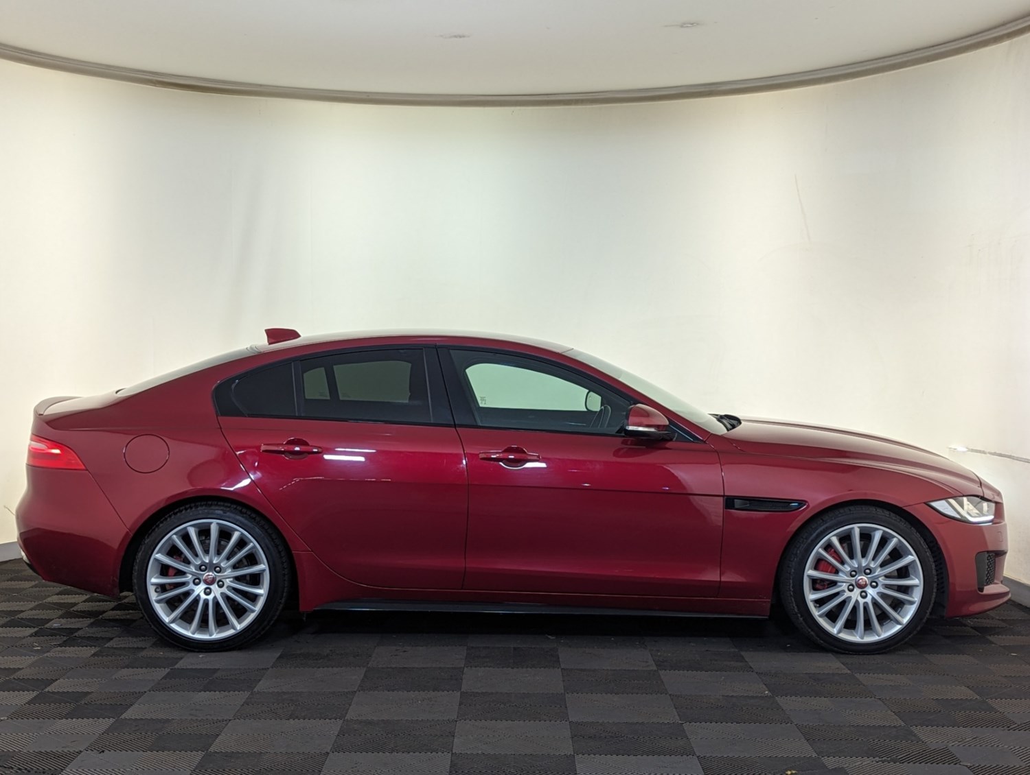 Jaguar XE Listing Image