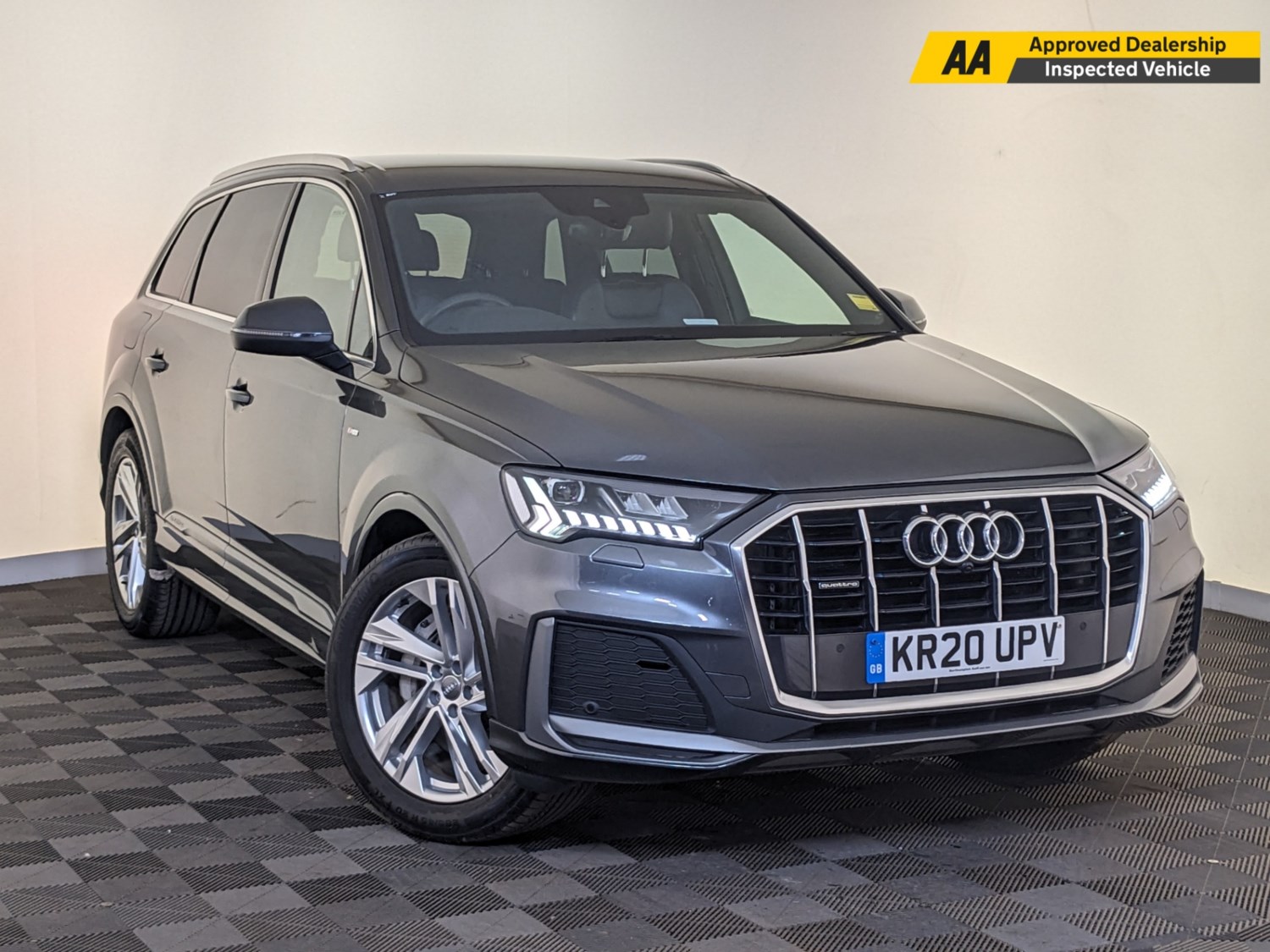 Audi Q7 Listing Image