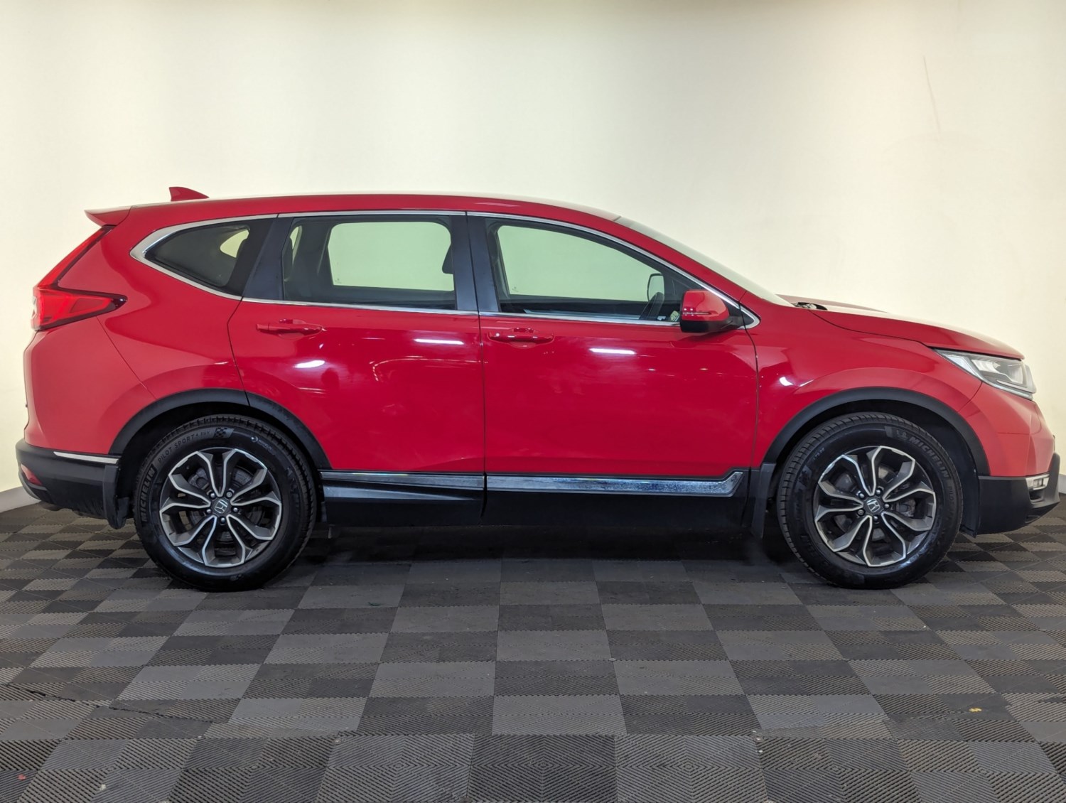 Honda CR-V Listing Image