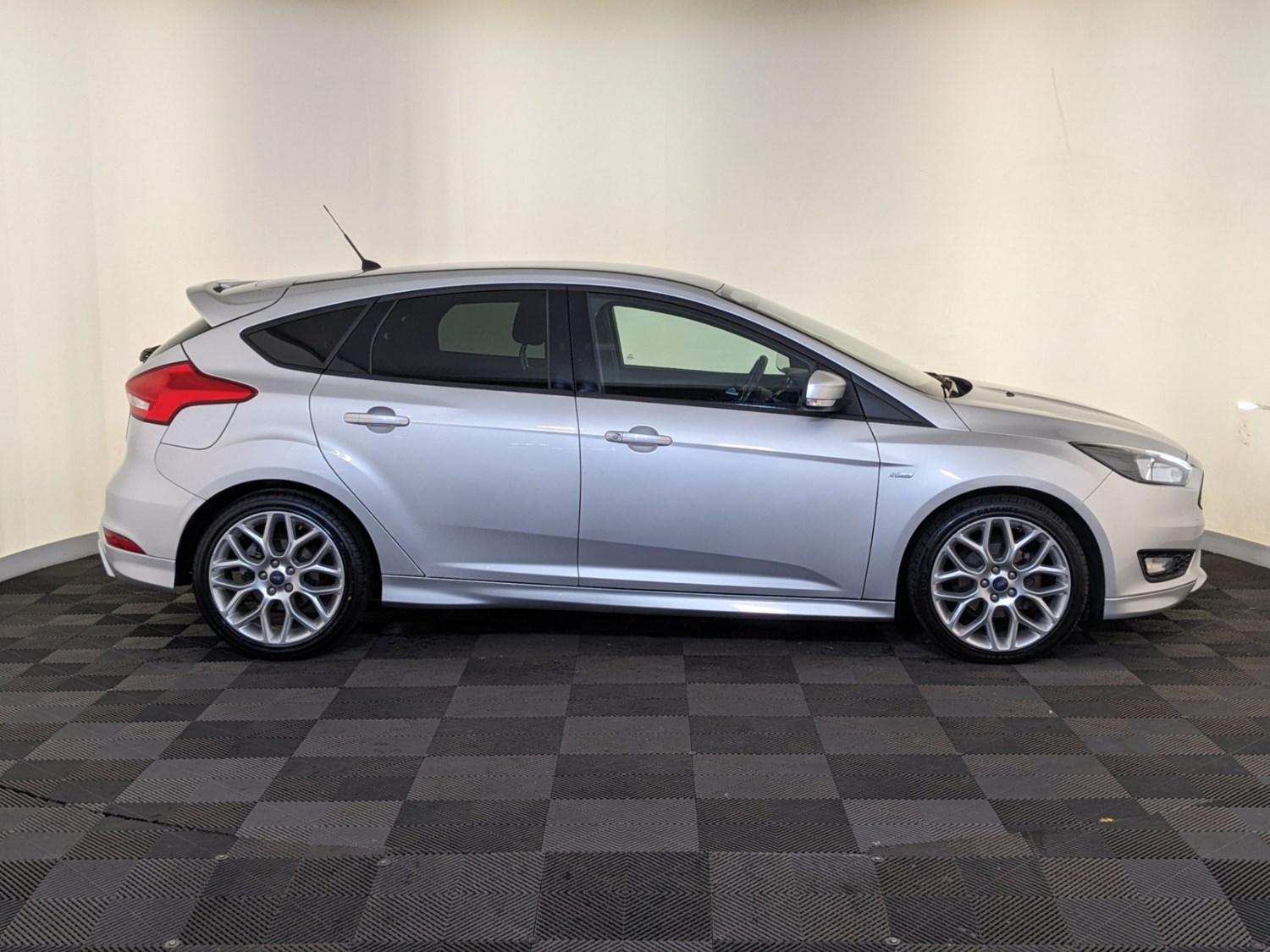 Ford Focus Listing Image