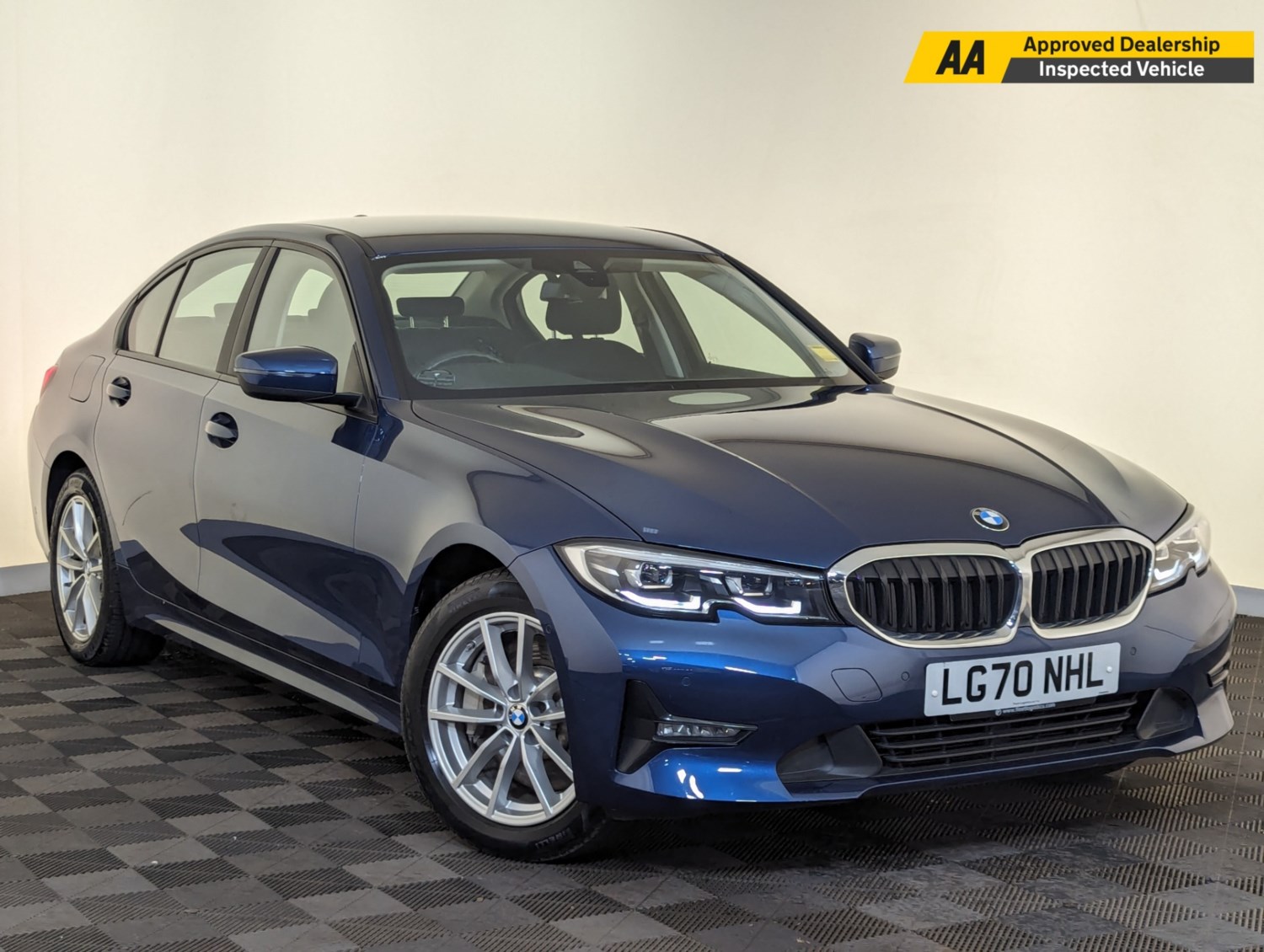 BMW 3 Series Listing Image