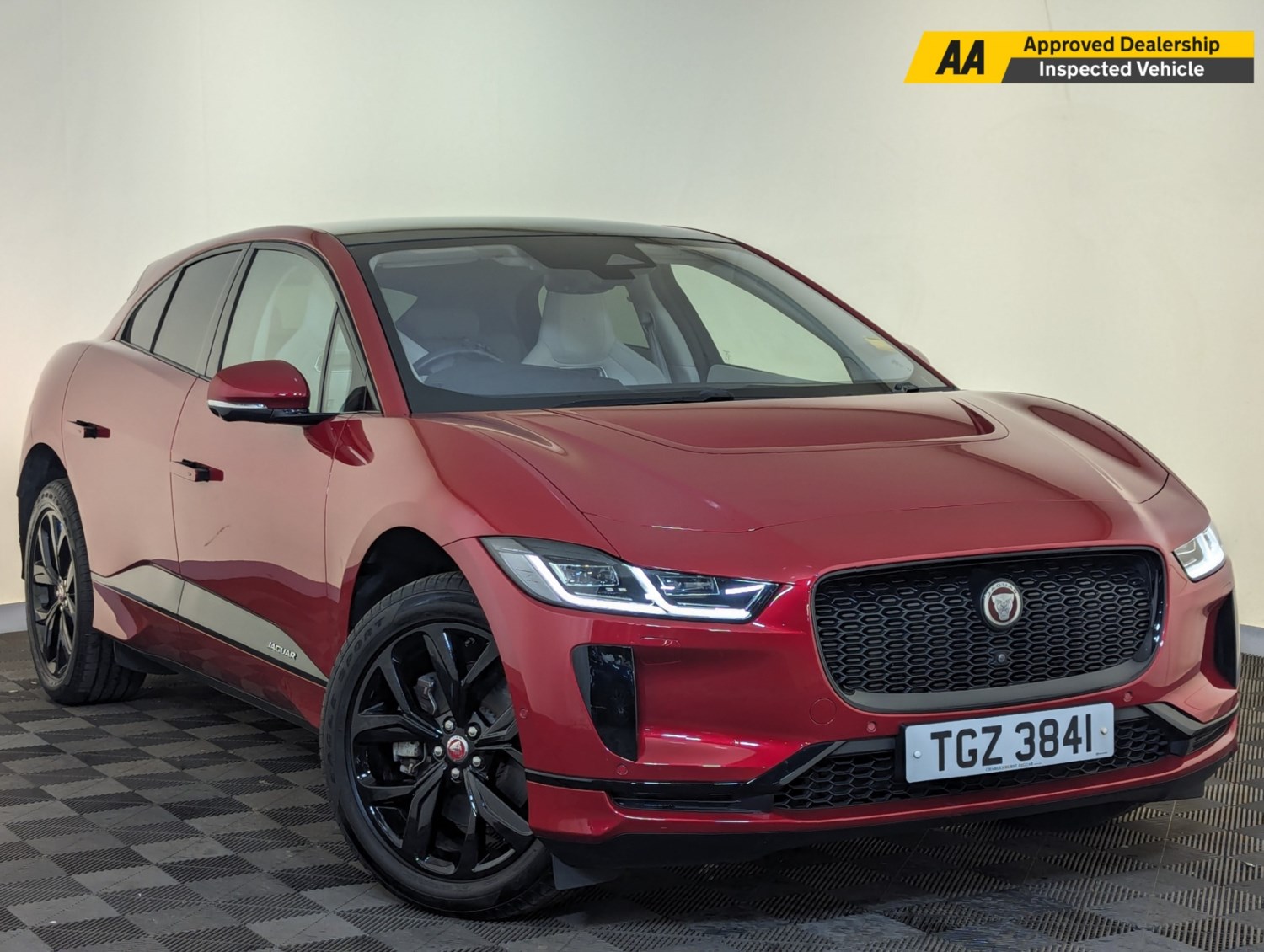 Jaguar I-PACE Listing Image