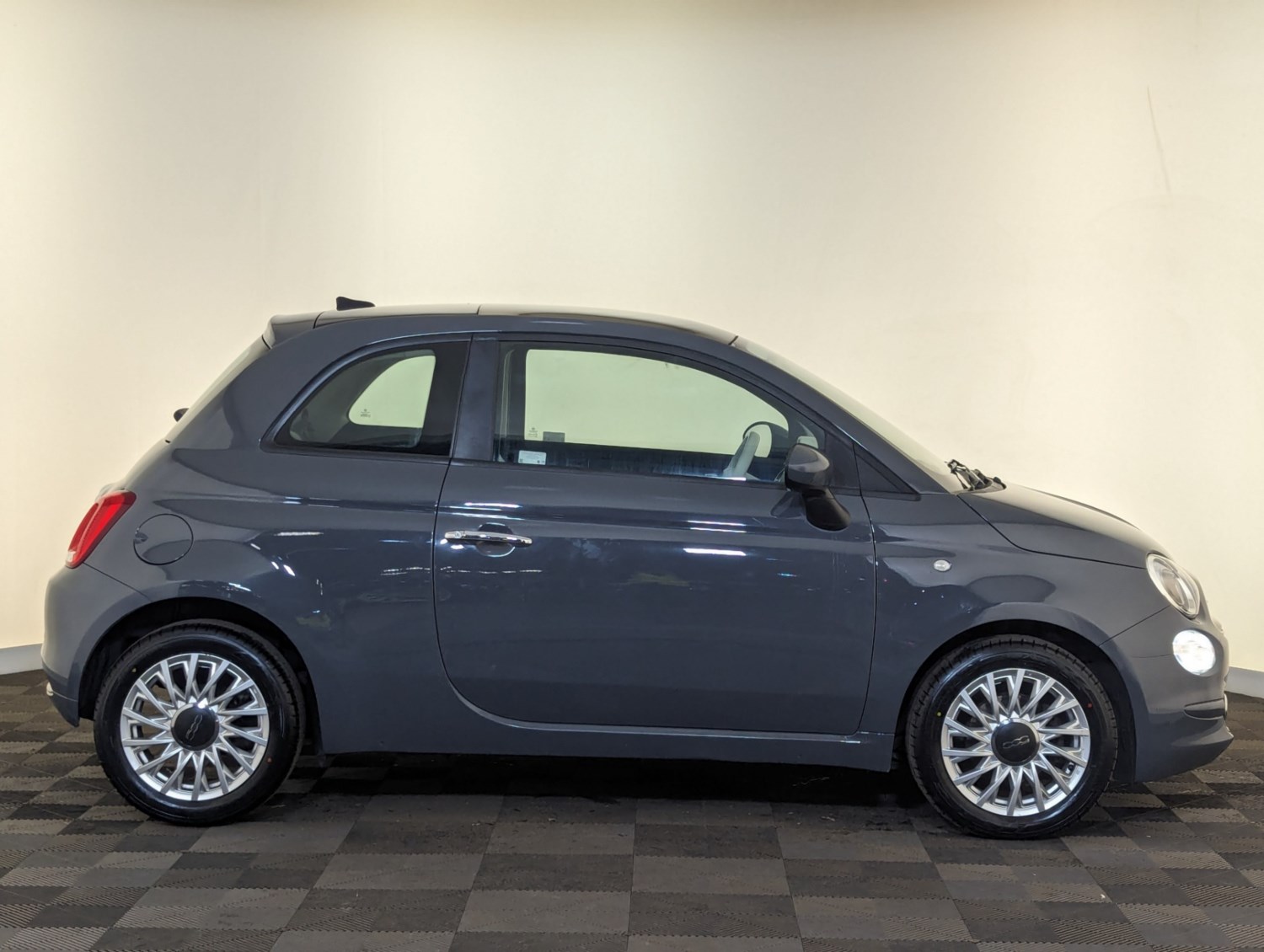 Fiat 500 Listing Image