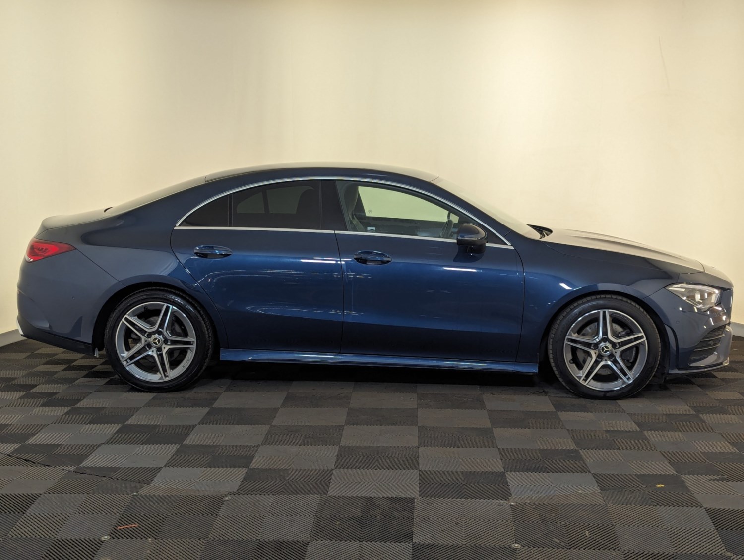 Mercedes-Benz CLA Listing Image