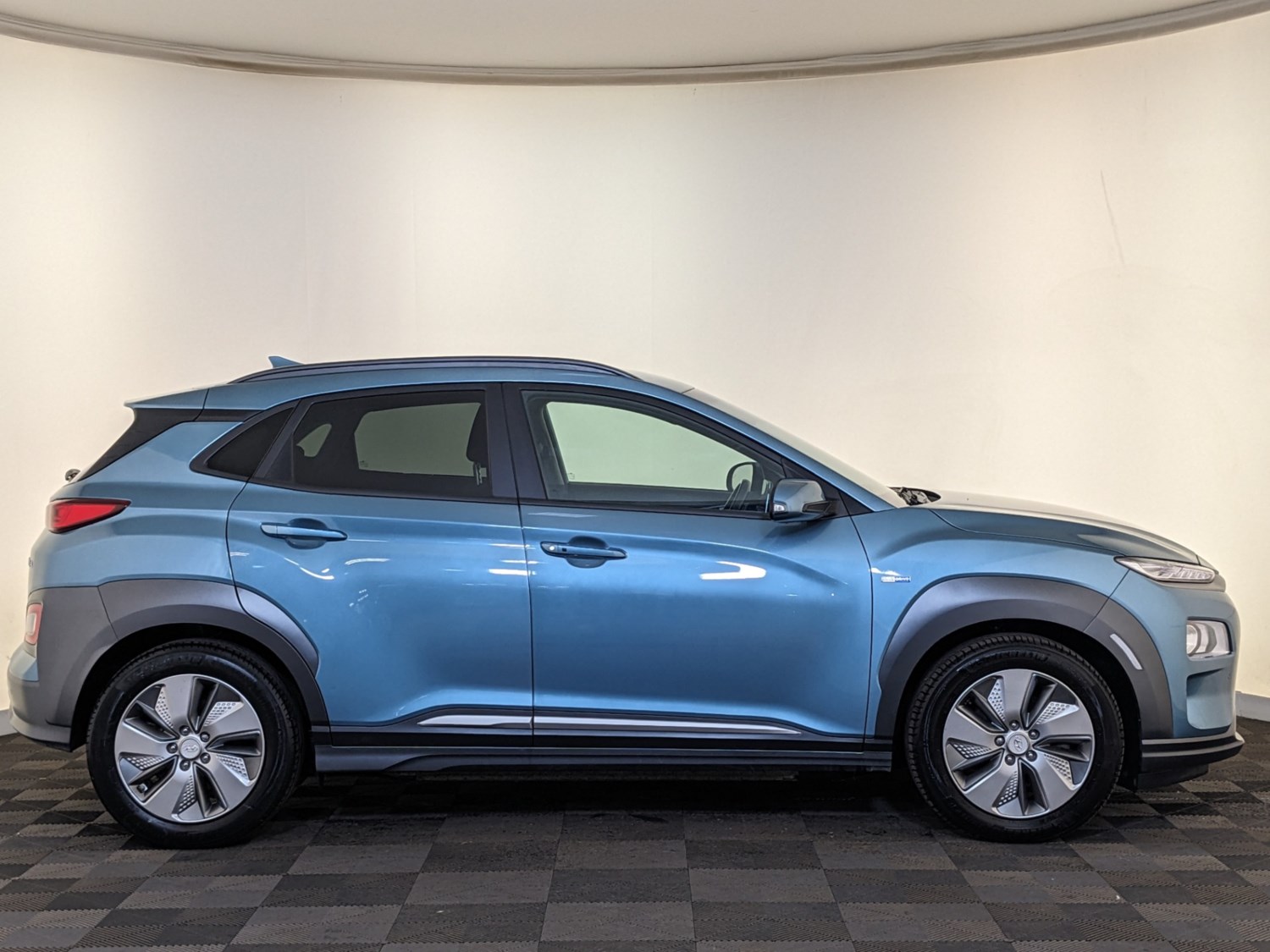 Hyundai KONA Listing Image