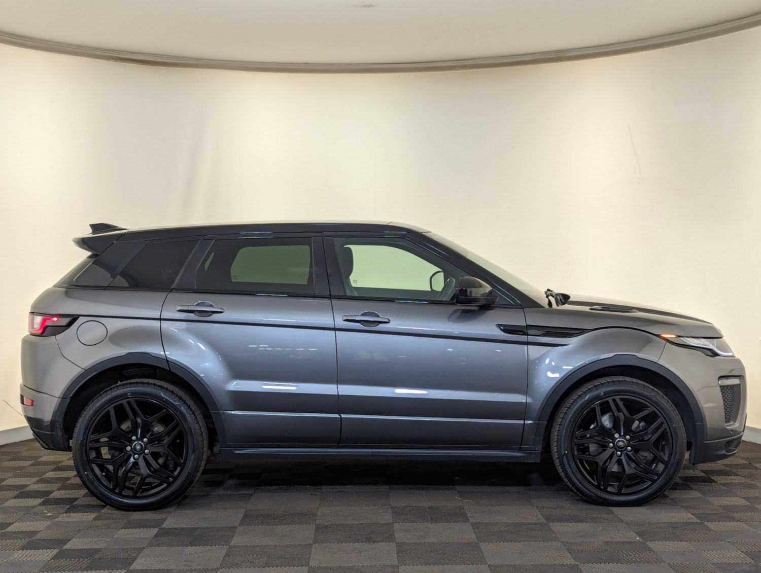 Land Rover Range Rover Evoque Listing Image