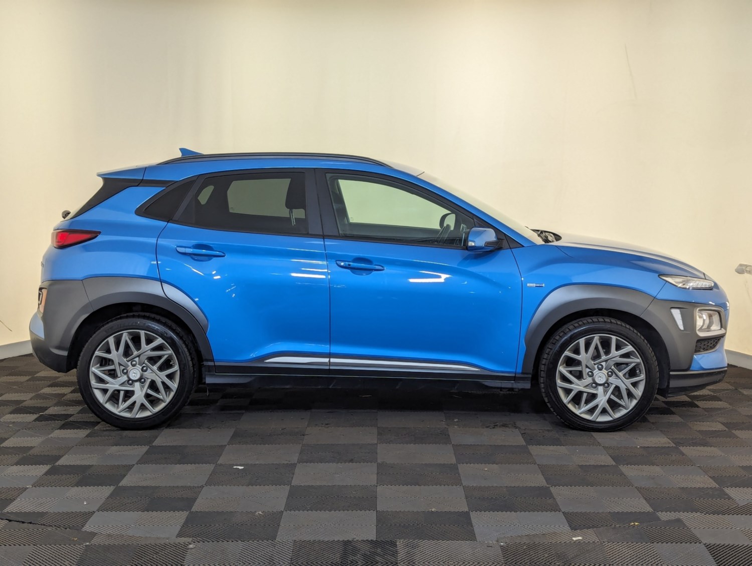 Hyundai KONA Listing Image