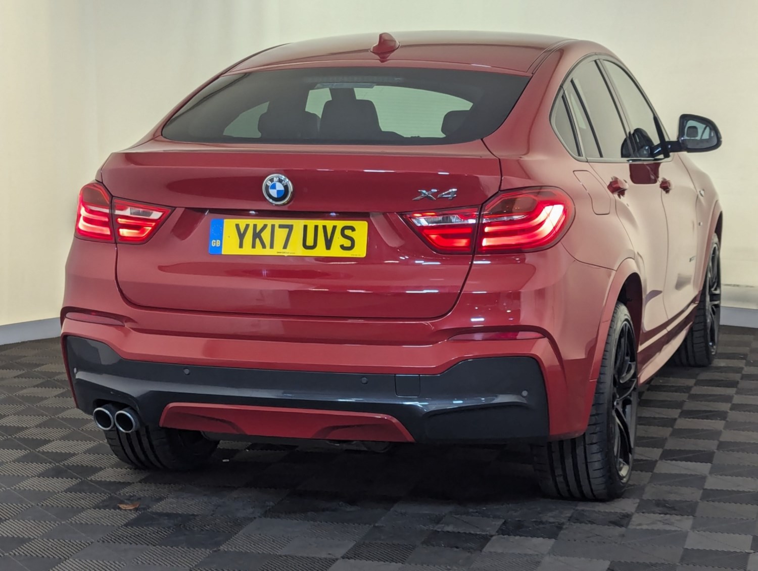 BMW X4 Listing Image