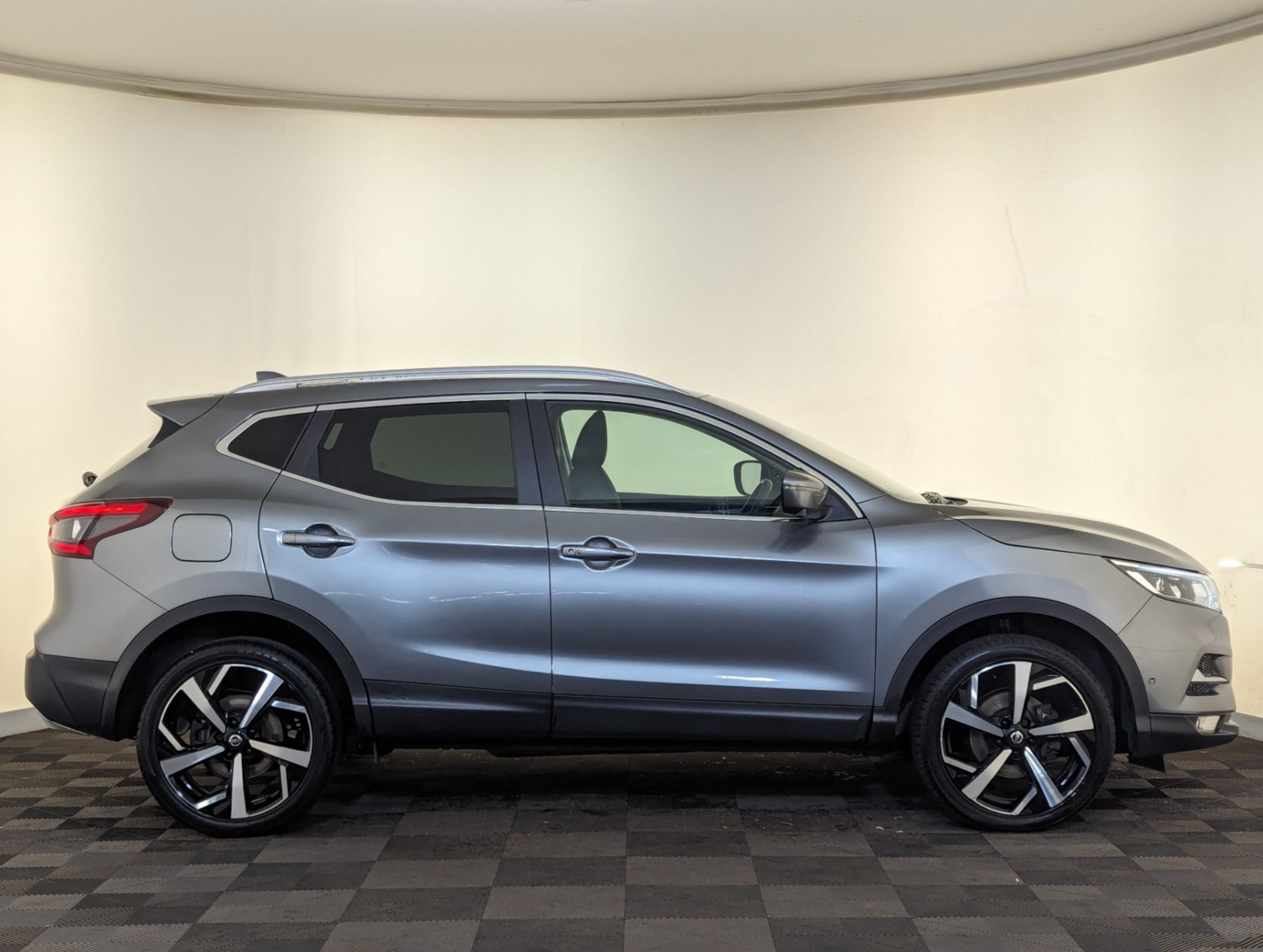 Nissan Qashqai Listing Image