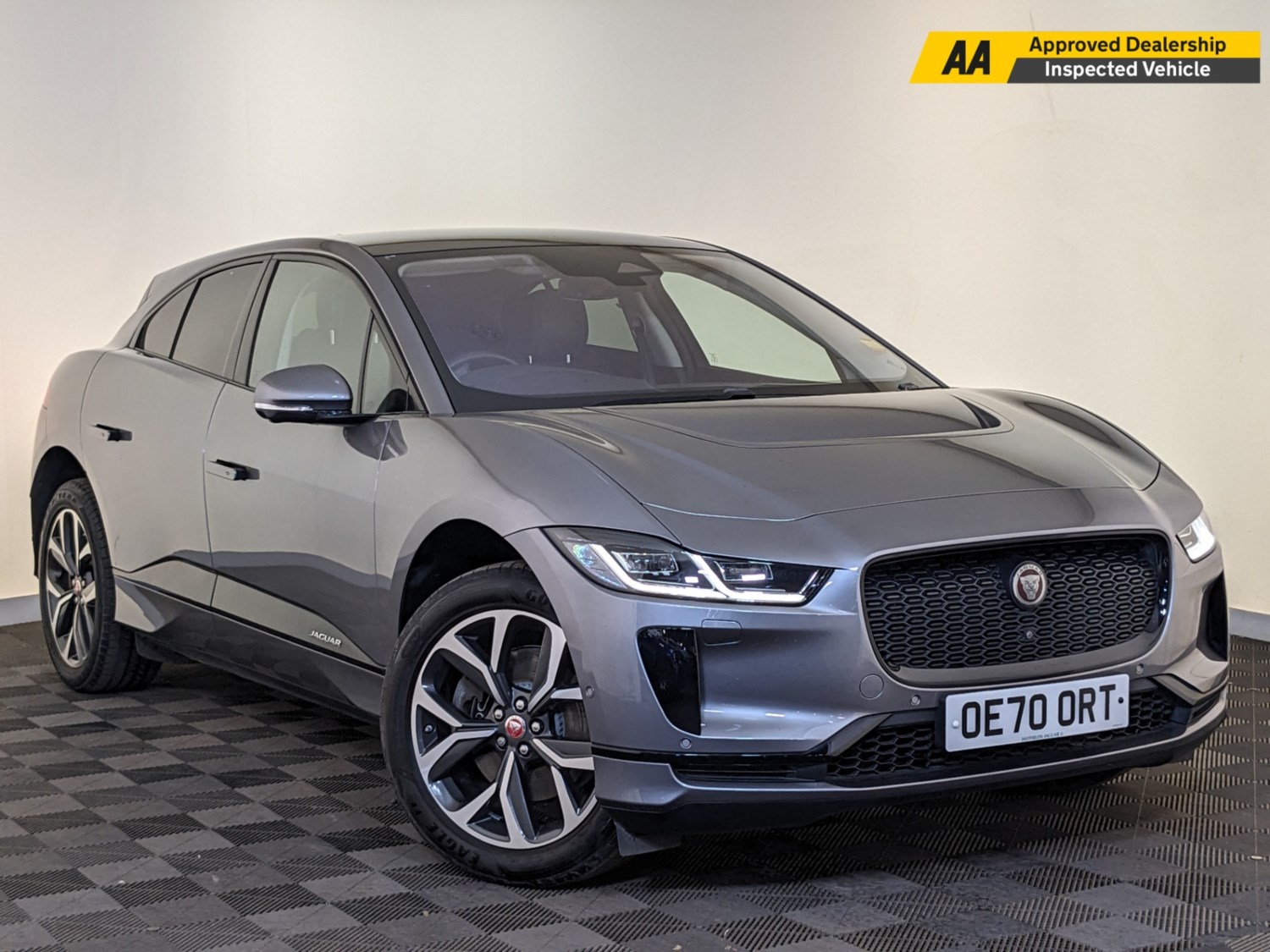 Jaguar I-PACE Listing Image