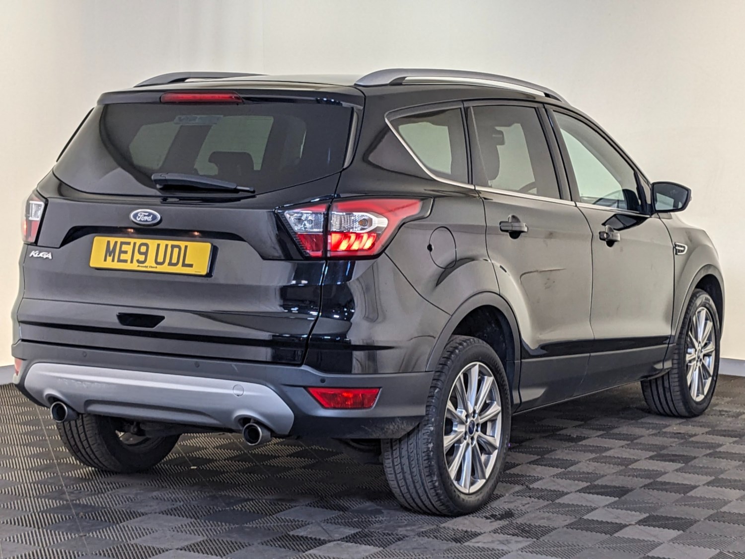 Ford Kuga Listing Image