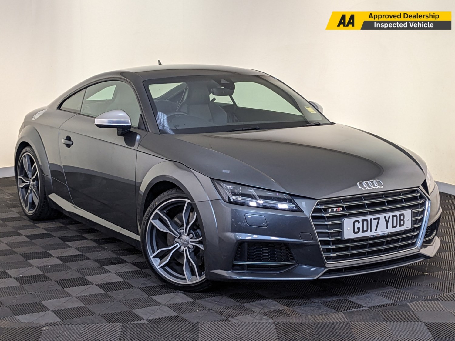 Audi TT Listing Image