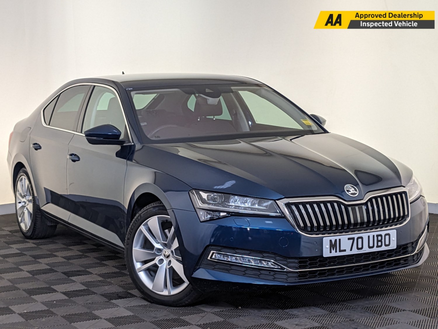 Skoda Superb Listing Image