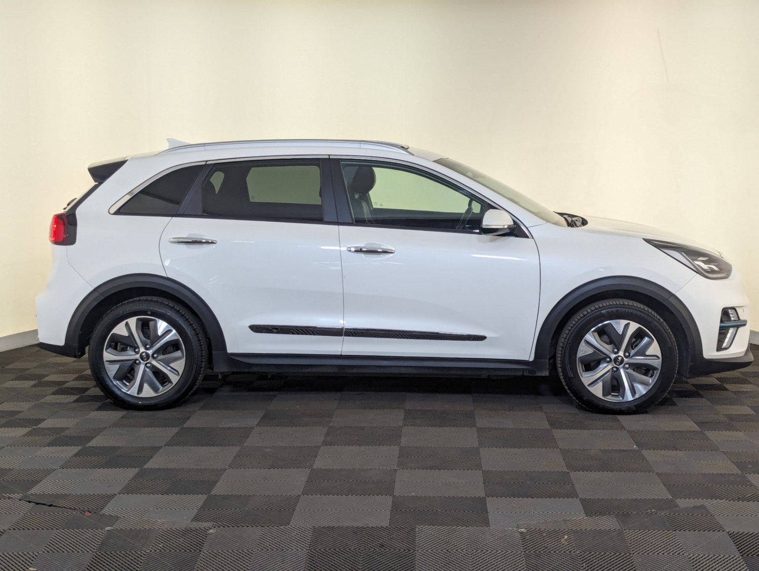 Kia Niro Listing Image