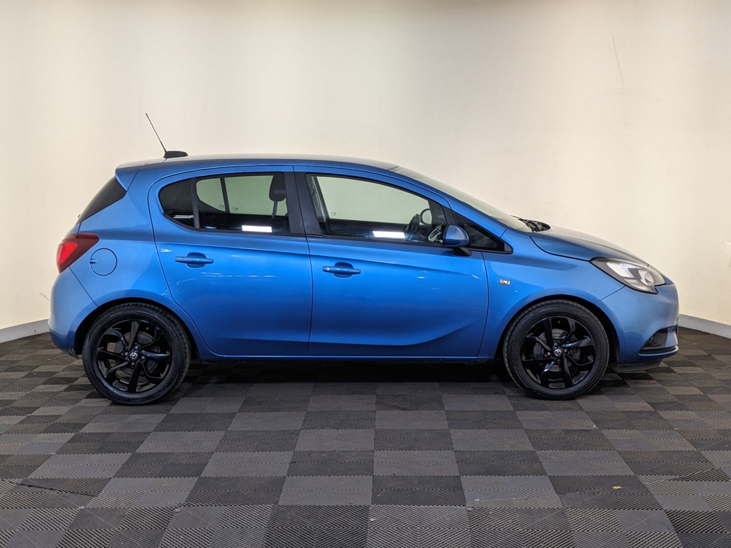 Vauxhall Corsa Listing Image