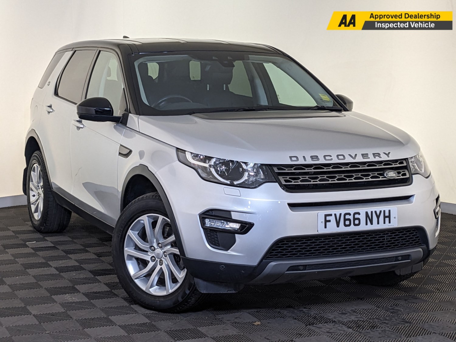 Land Rover Discovery Sport Listing Image