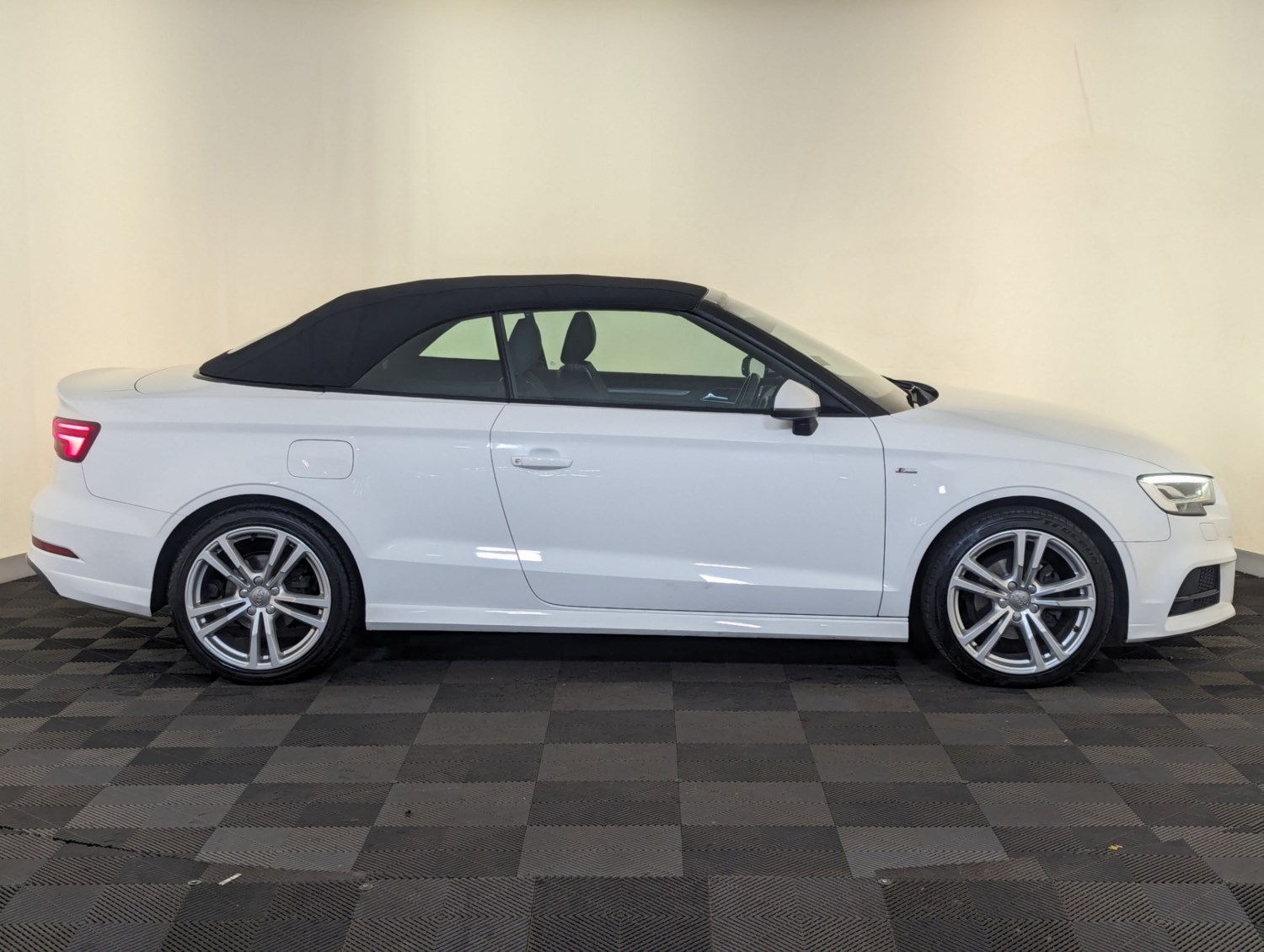 Audi A3 Listing Image