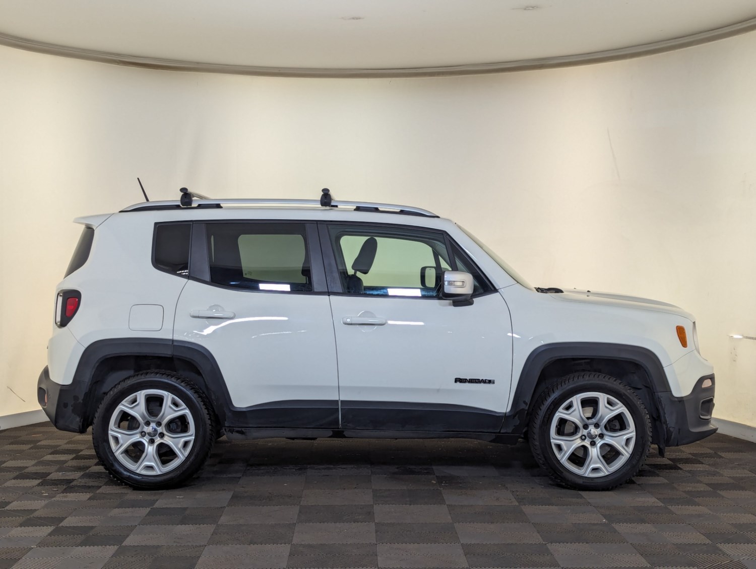 Jeep Renegade Listing Image