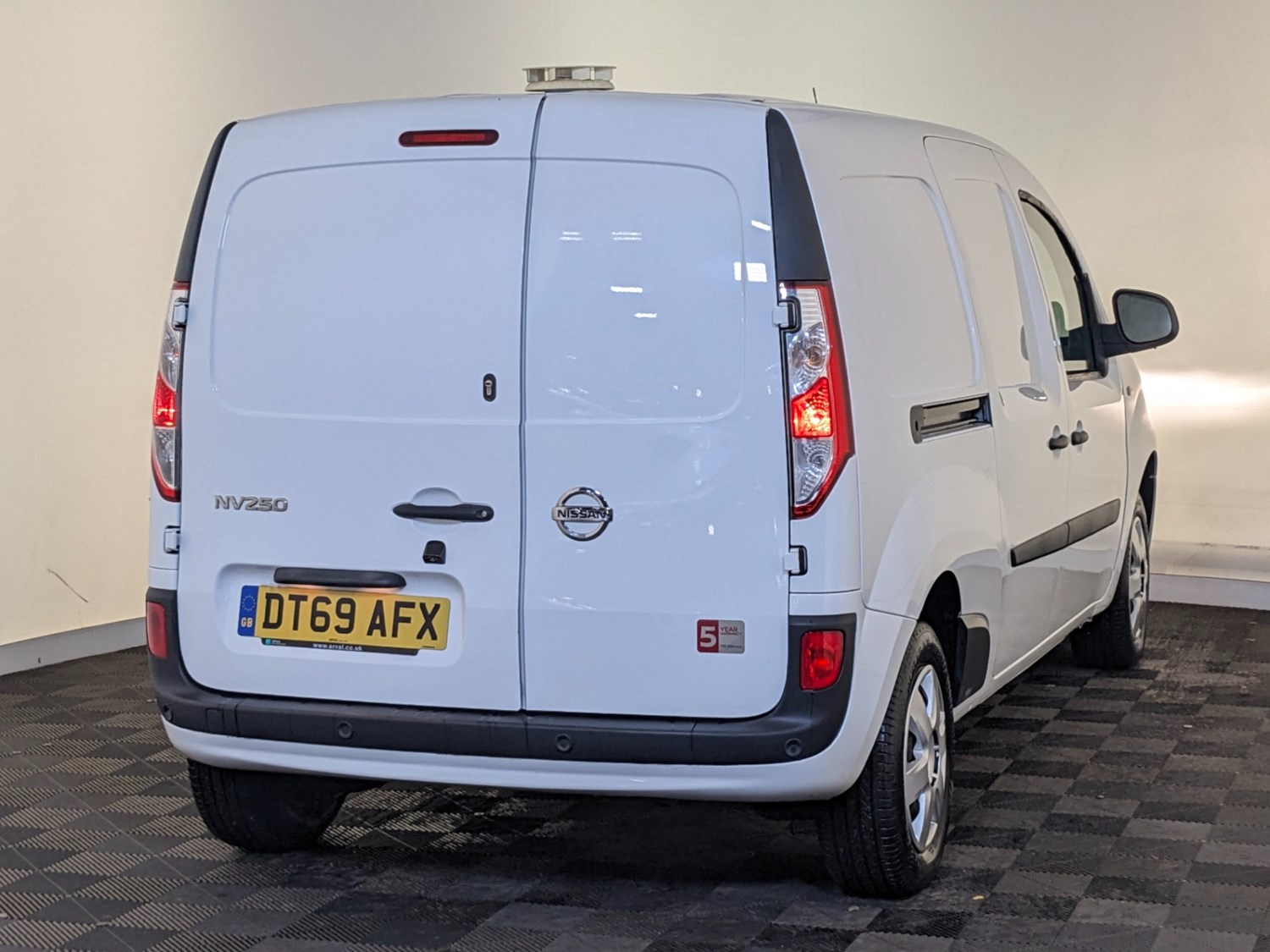 Nissan NV250 Listing Image