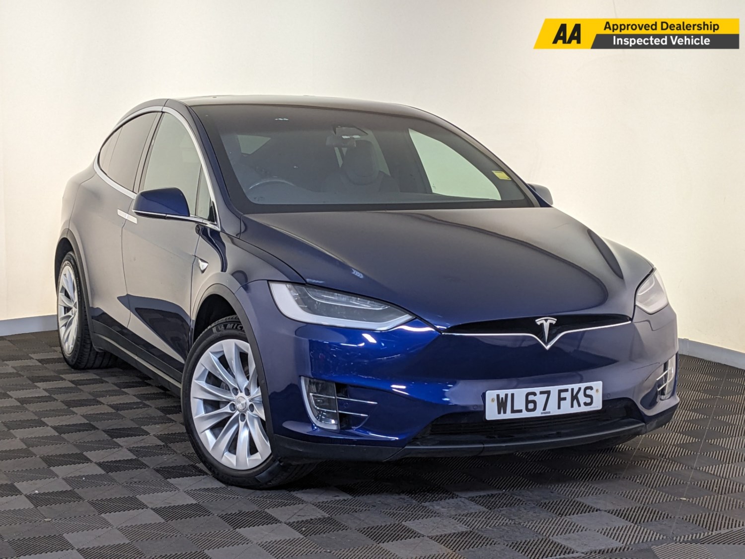 Tesla Model X Listing Image