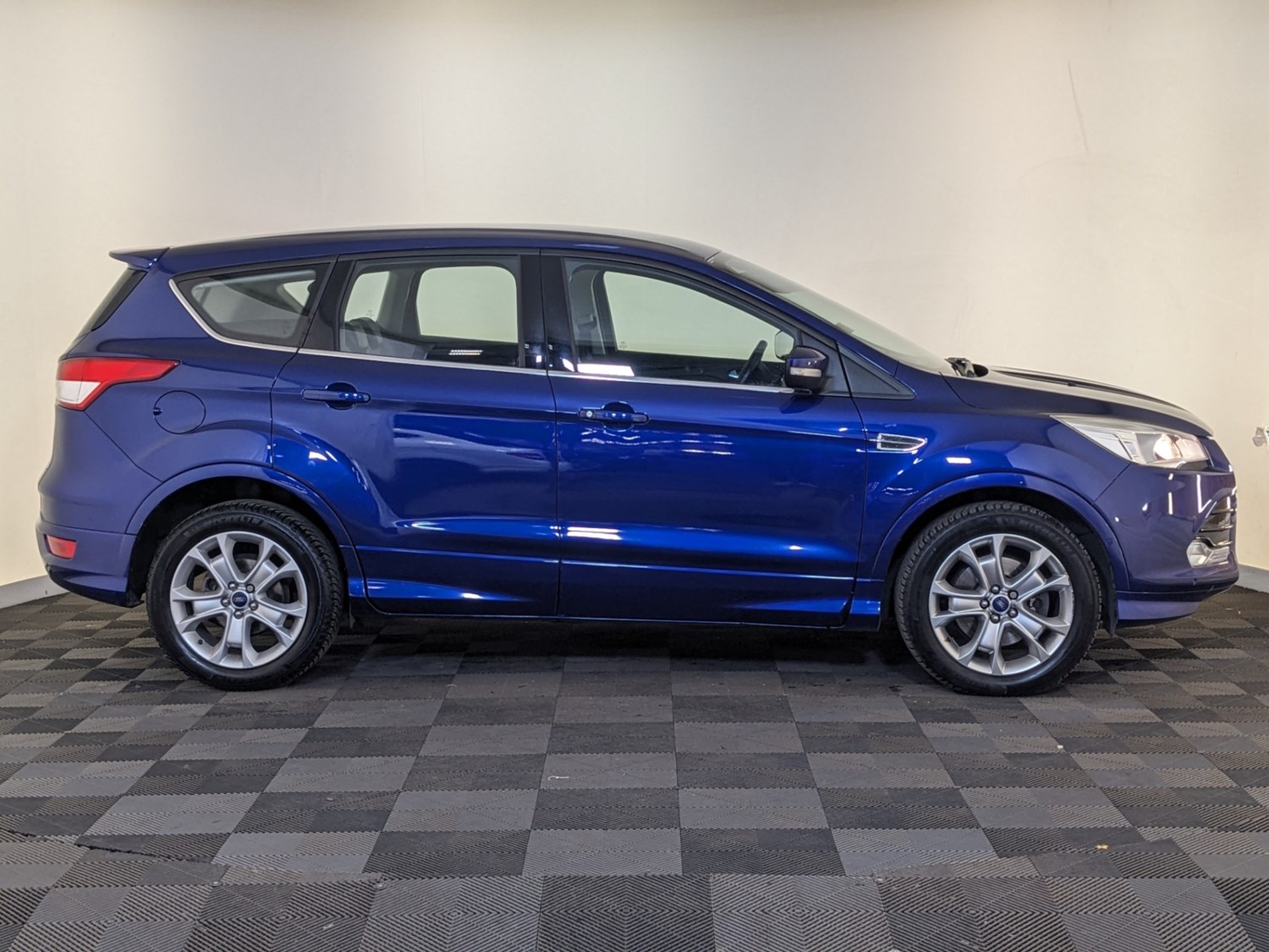 Ford Kuga Listing Image