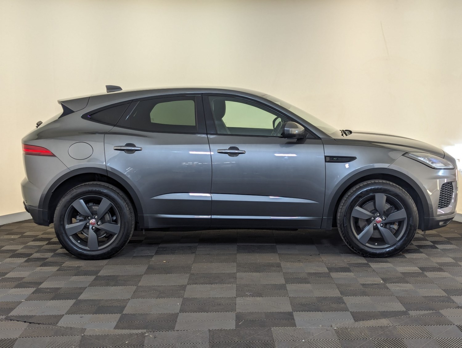 Jaguar E-PACE Listing Image