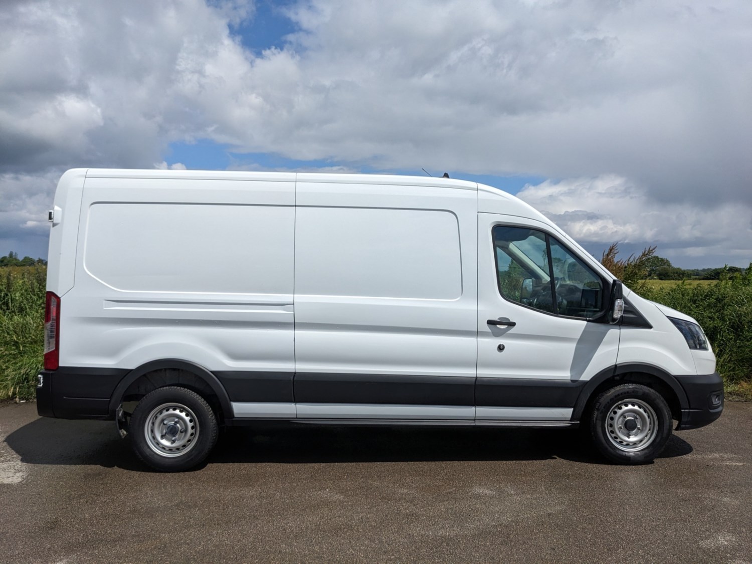 Ford Transit Listing Image