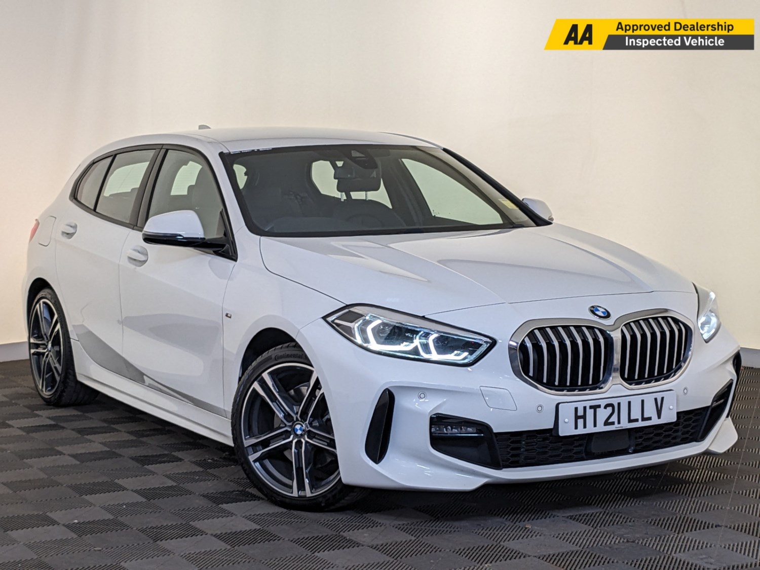 BMW 1 Series Listing Image