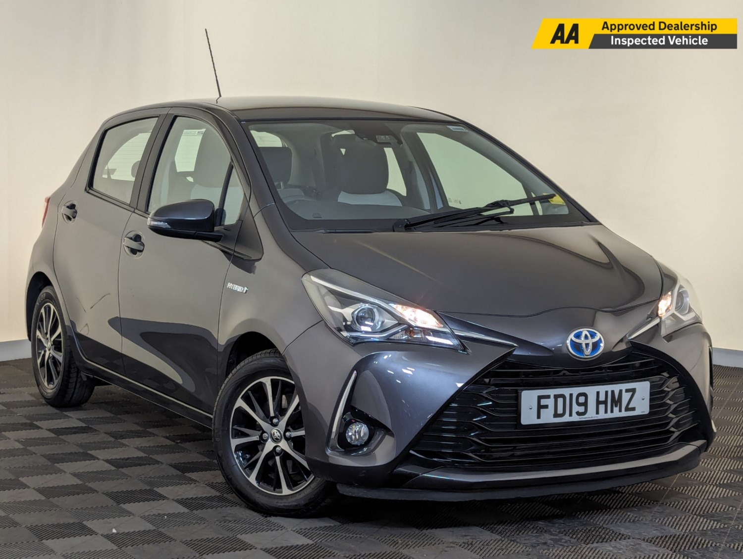 Toyota Yaris Listing Image