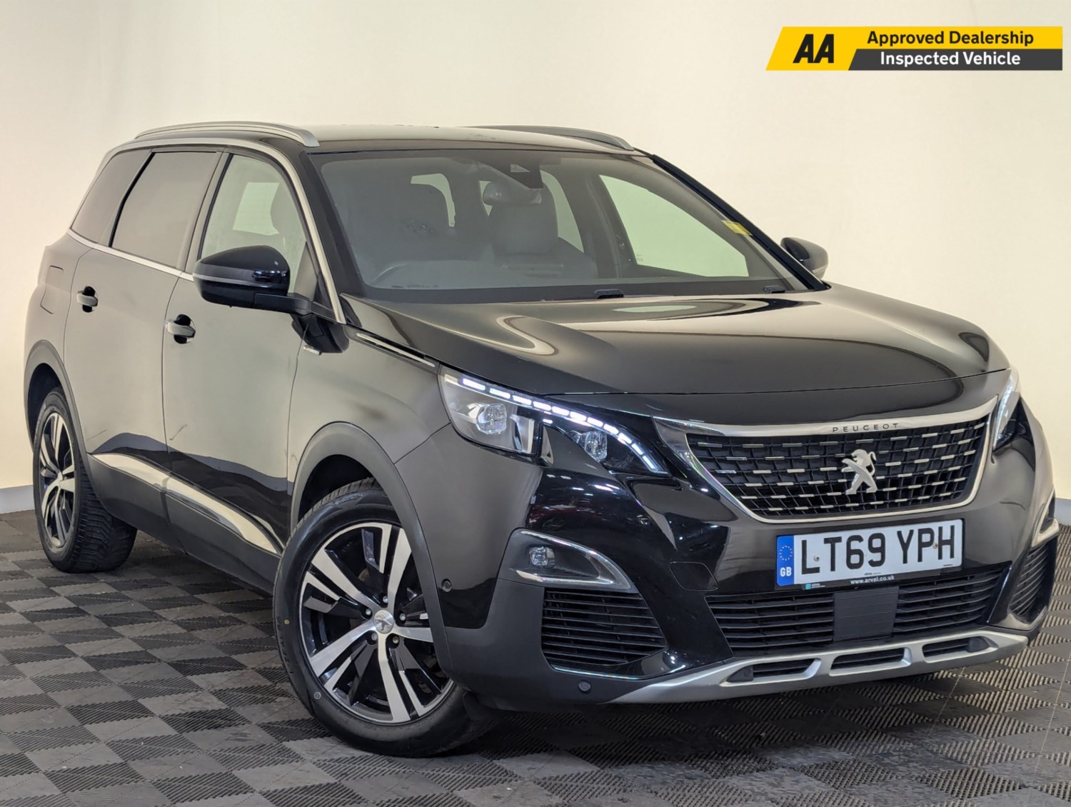 Peugeot 5008 Listing Image