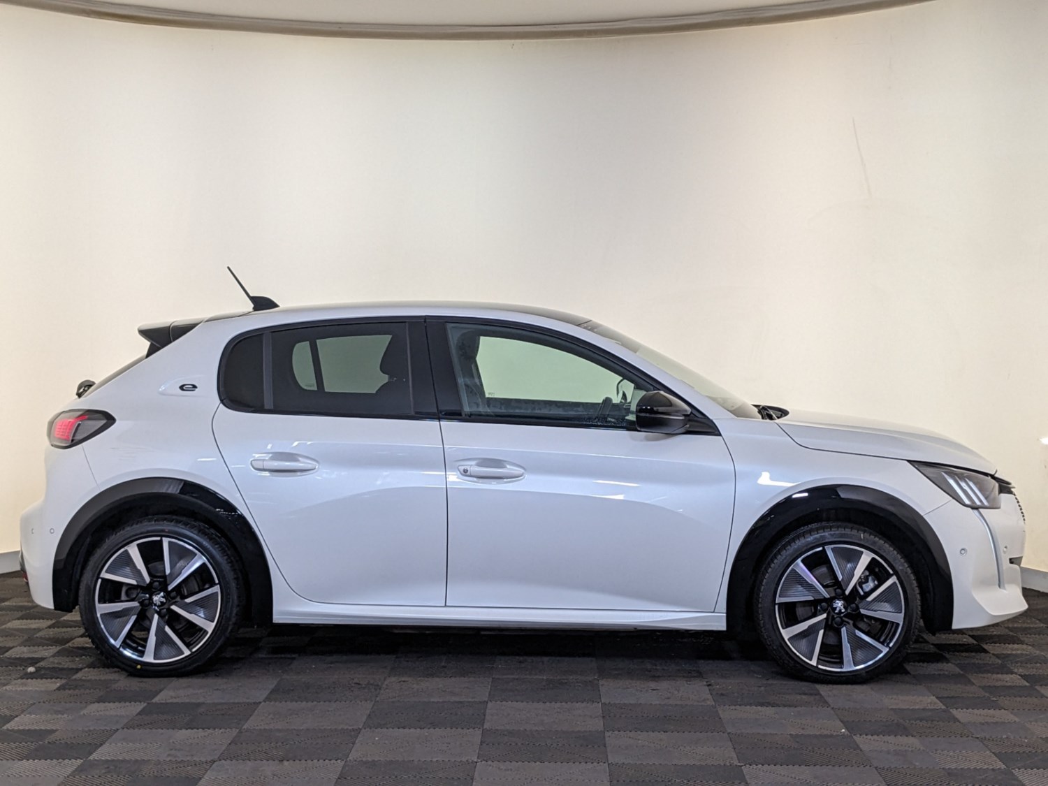 Peugeot 208 Listing Image