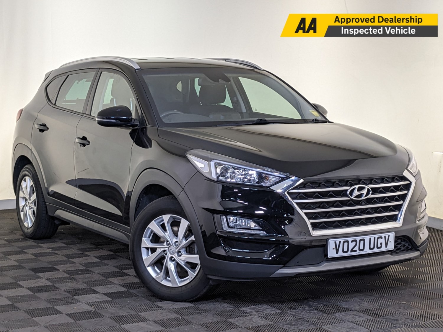 Hyundai TUCSON Listing Image