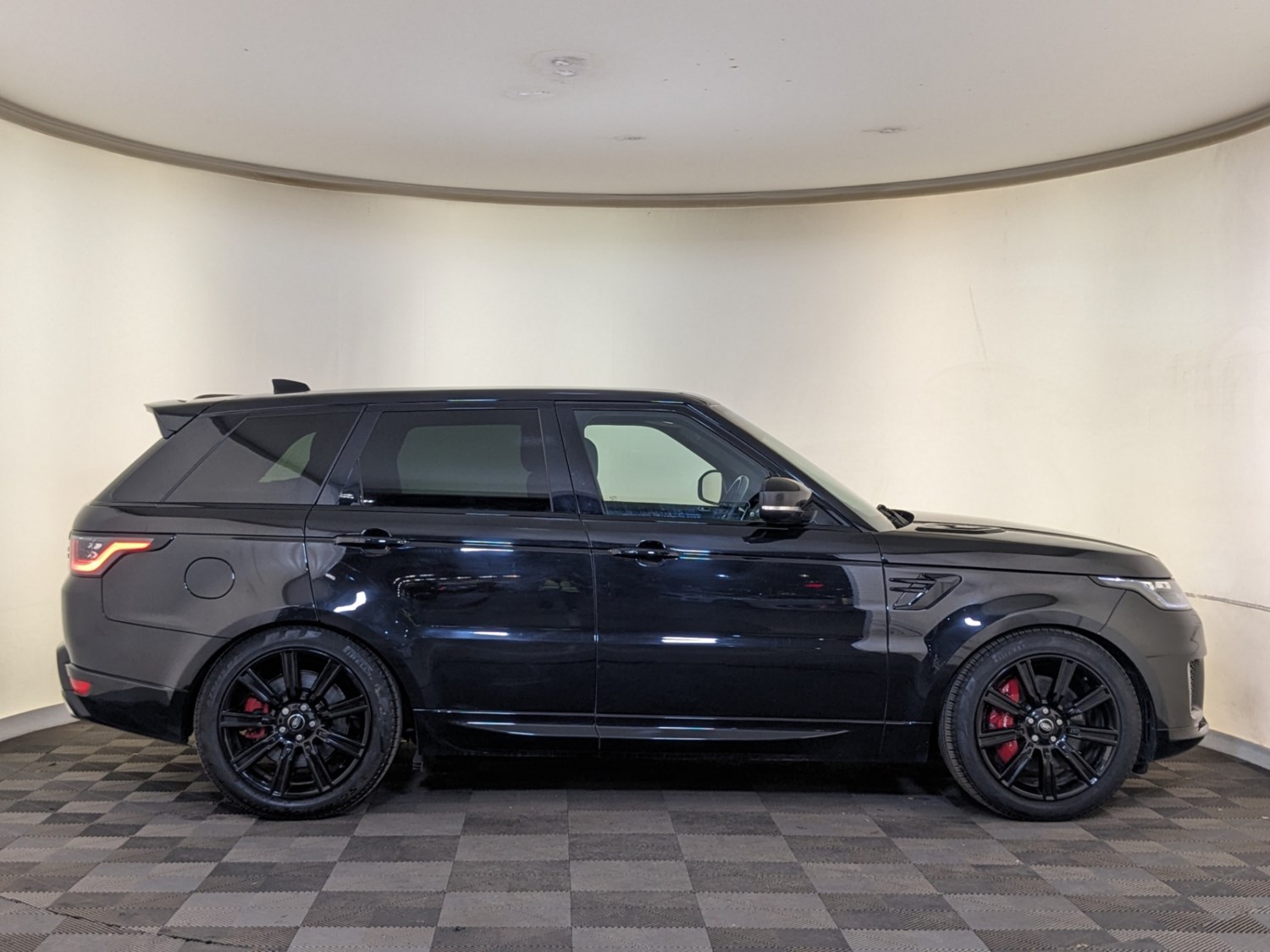 Land Rover Range Rover Sport Listing Image