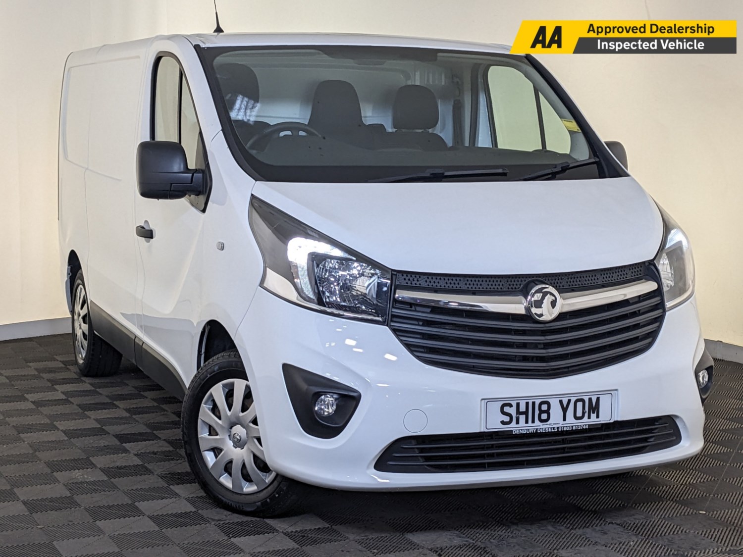 Vauxhall Vivaro Listing Image