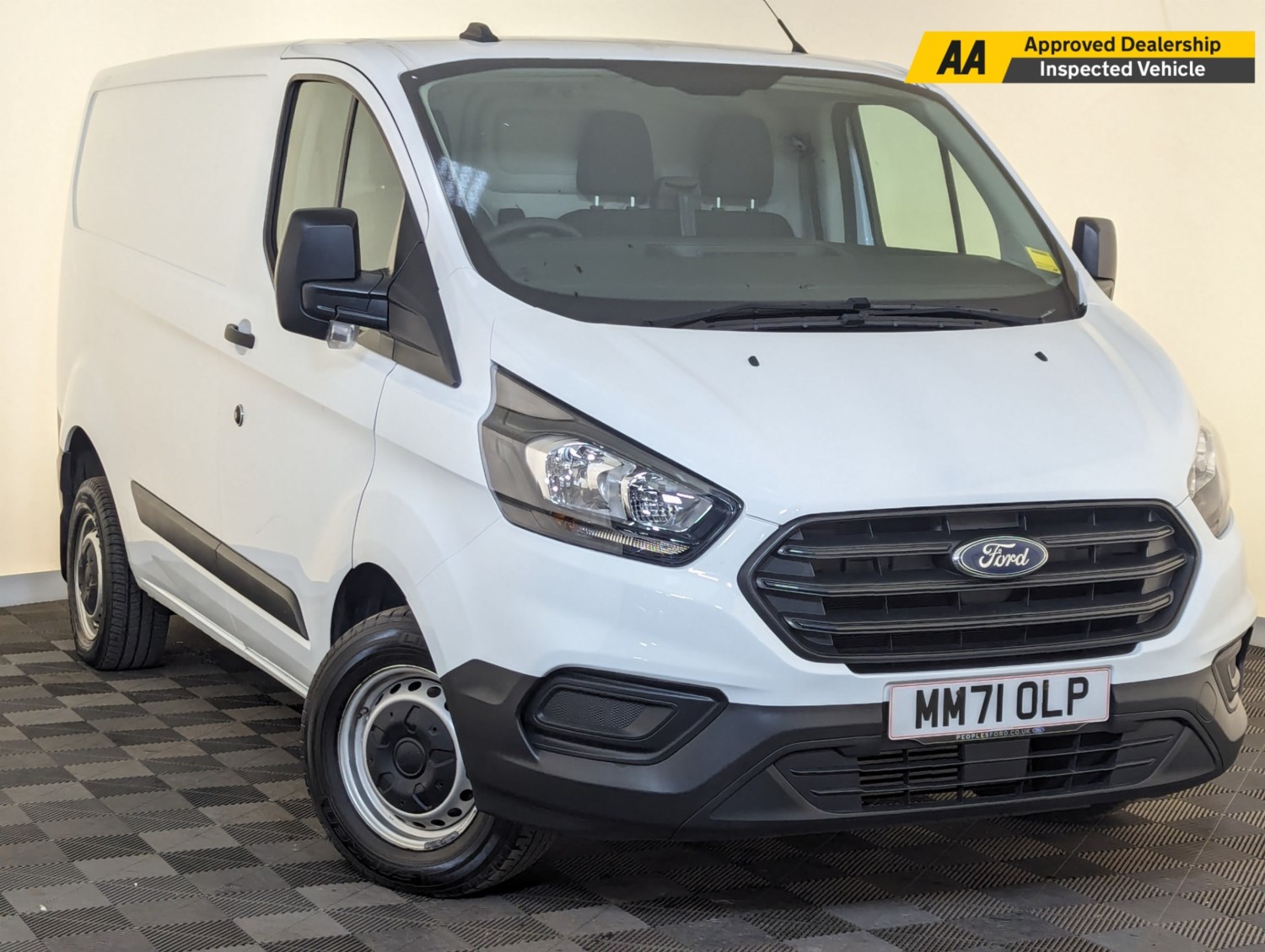 Ford Transit Custom Listing Image