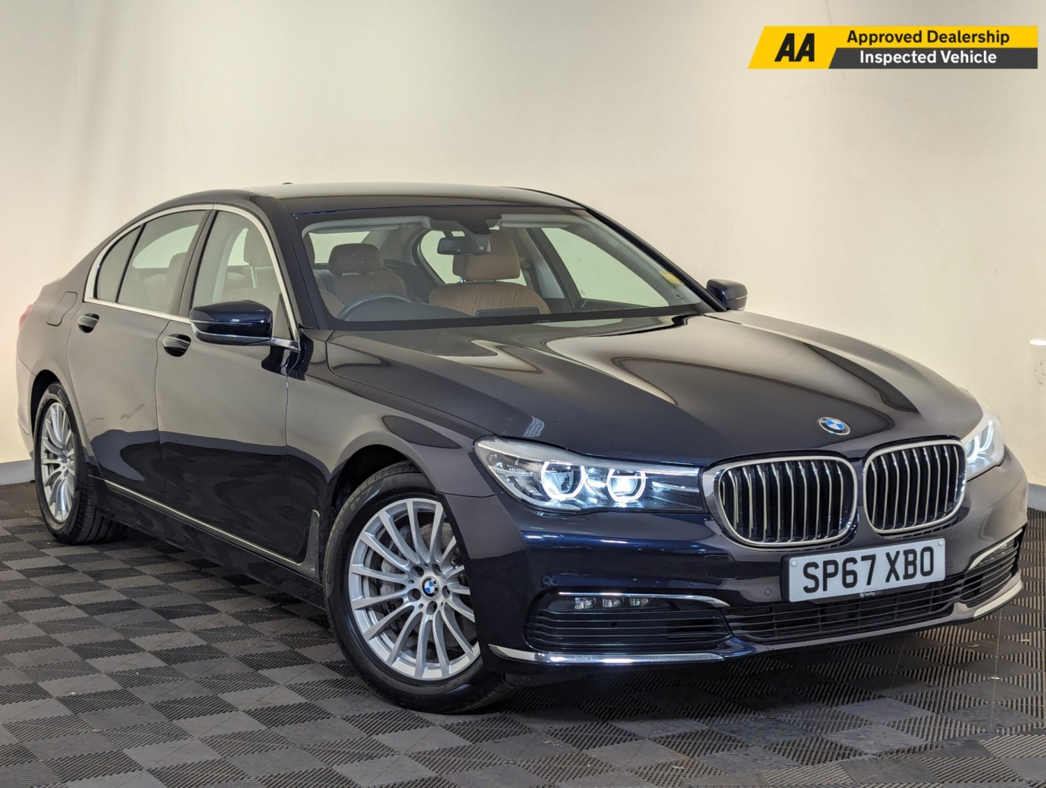 BMW 7 Series Listing Image