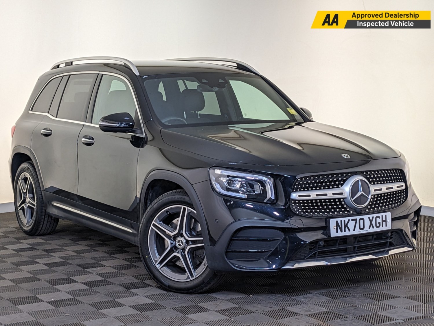 Mercedes-Benz GLB Listing Image